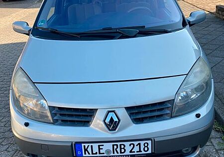 Renault Scenic Confort Dynamique 2.0 16V Confort Dyn...