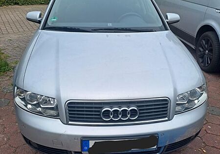 Audi A4 2.0 Multitronic TÜV Neu
