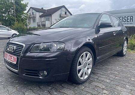 Audi A3 Sportback 2.0 FSI Ambition XENON*NAVI*PDC*SHZ