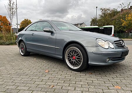 Mercedes-Benz CLK 200 gebraucht kaufen Mercedes-Benz CLK 200 KOMPRESSOR AVANTGARDE Automatik