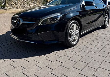 Mercedes-Benz A 200 gebraucht kaufen Mercedes-Benz A 200 d Urban