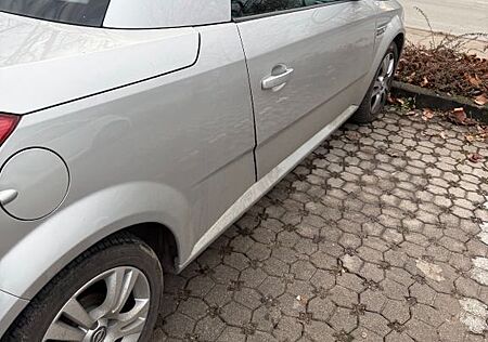 Opel Tigra 1.3 CDTI -