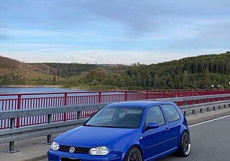 VW Golf Volkswagen 1.8T