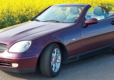 Mercedes-Benz SLK 200