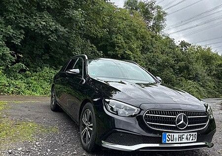 Mercedes-Benz E 220 gebraucht kaufen Mercedes-Benz E 220 d T Autom. - Garagenwagen