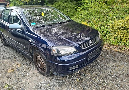Opel Astra 1.6 Njoy