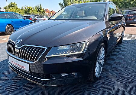 Skoda Superb Combi L&K 4x4*Leder*Xenon*280PS*1-Hand*