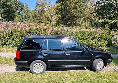 VW Golf Volkswagen 1.6 Special Variant Special