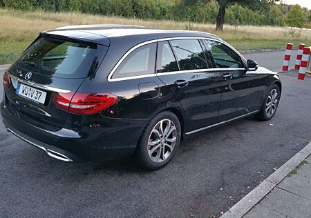 Mercedes-Benz C 220 CDI 4MATIC T AVANTGARDE Autom. AVANTGARDE