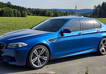 BMW M5 F10