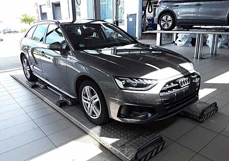 Audi A4 Avant advanced 40 g-tron 125(170) kW(PS)
