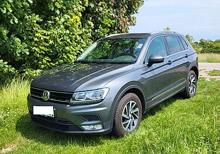 VW Tiguan Volkswagen 2.0 TSI DSG 4Motion AHK/VirtualCockpit