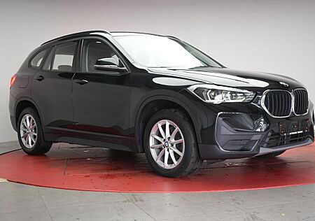 BMW X1 sDrive18d Advantage Navi/Temp/LED/AHK/Shzg