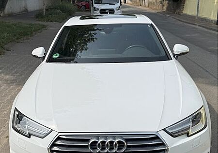 Audi A4 2.0 TFSI 140kW ultra S tronic Sport Leder