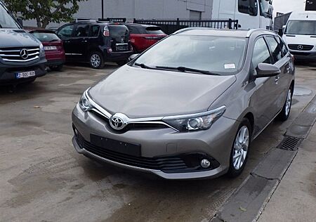 Toyota Auris (Stock ID 62601)