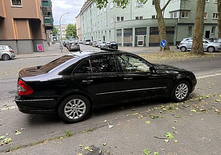 Mercedes-Benz E 280 ELEGANCE Elegance