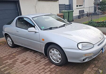 Mazda MX-3 1.6 16V sehr sparsam