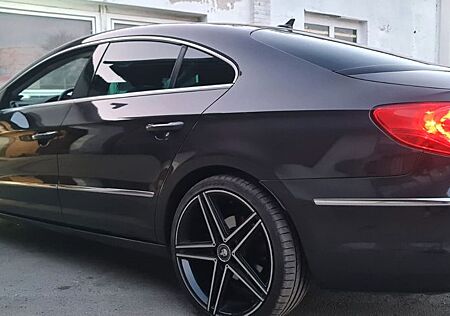 VW Passat CC Volkswagen 2.0 TDI 125kW DSG -