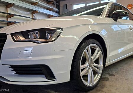Audi A3 2.0 TDI quattro clean diesel Ambition Amb...