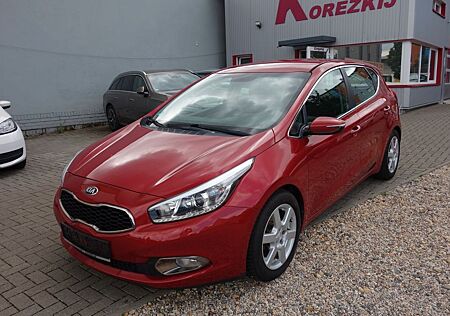 Kia Cee'd / Ceed 1.6 GDI 2.HD/KLIMAAUTOMATIK/WR/TEMP