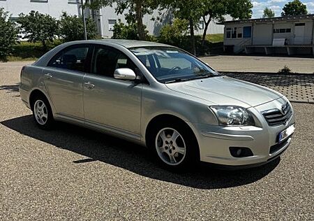 Toyota Avensis 1,8 Limo Klima, Sitzheizung, Scheckheft