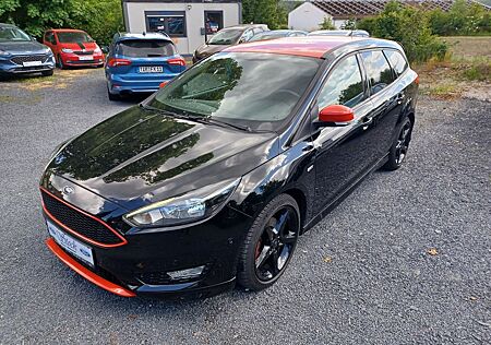 Ford Focus 1,5 ** Sport / Navi ** mit Garantie