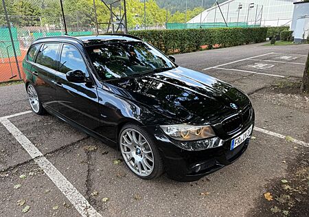 BMW 320d xDrive Touring M-Paket H&R