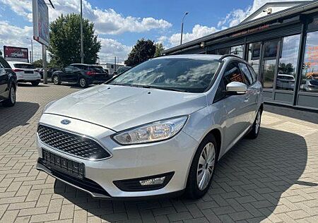 Ford Focus 1.6 TDCi Navi SH beh.FS PDC Business