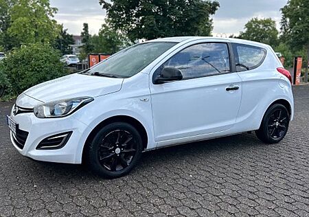 Hyundai i20 1.2 Classic Classic TÜV *NEU* Service *NEU*