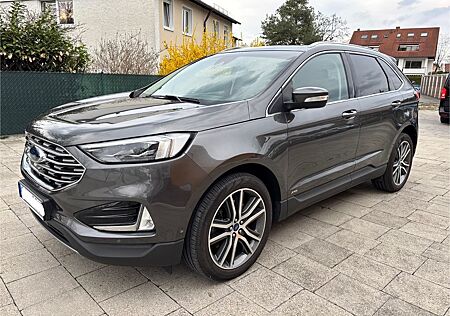Ford Edge Titanium 4x4 B&O Sound
