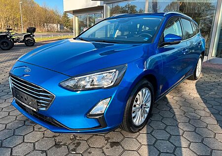 Ford Focus Turnier Titanium X, LED, Kamera, Standheiz