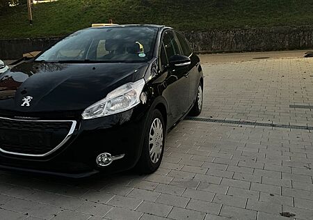 Peugeot 208 1.2