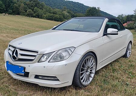 Mercedes-Benz E 250 CDI Cabriolet BlueEFF. AVANTGARD...