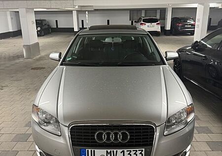 Audi A4 3.2 FSI multitronic 7 Gang Tuv Neu