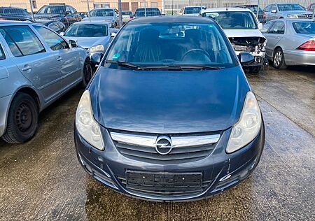 Opel Corsa D Edition