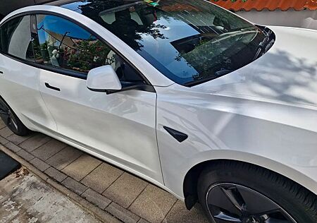 Tesla Model 3 Hinterradantrieb RWD RWD
