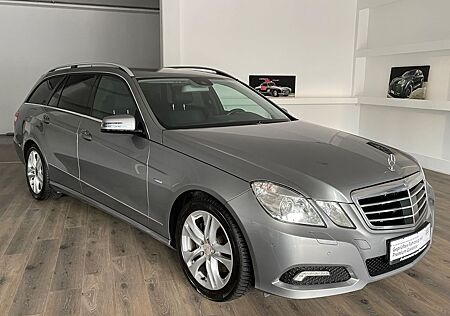 Mercedes-Benz E 350 CDI T-Modell 4M AHK+LEDER+KAMERA+TEMPO