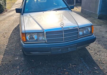 Mercedes-Benz 190