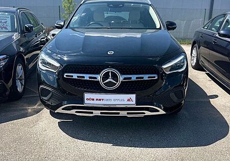 Mercedes-Benz GLA 200 d*LEDER*NAVI*SEHR GEPFLEGT *KAMERA*