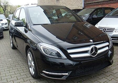 Mercedes-Benz B 180 Automatik / 1. Besitz / 38.056 Kilometer