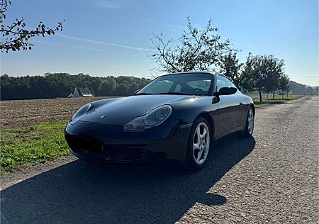 Porsche 996 Carrera 4 Coupé Carrera