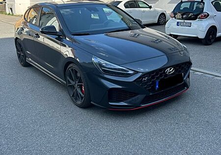 Hyundai i30 N Performance Fastback *8 fach bereift*Komfo