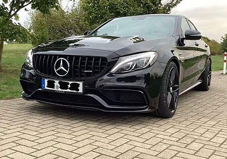 Mercedes-Benz C 63 AMG Mercedes-AMG ART modifiziert