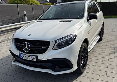 Mercedes-Benz GLE 63 AMG AMG GLE 63 4MATIC PANO ILS COMAND NIGHT-PAKET
