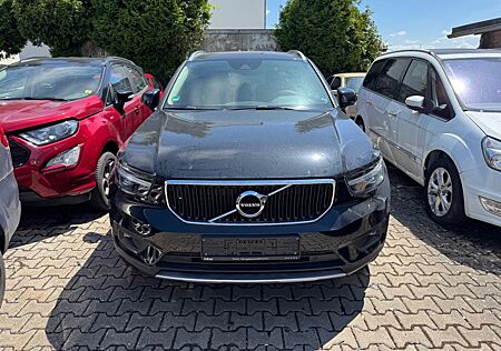 Volvo XC 40 XC40 Momentum Pro 2WD