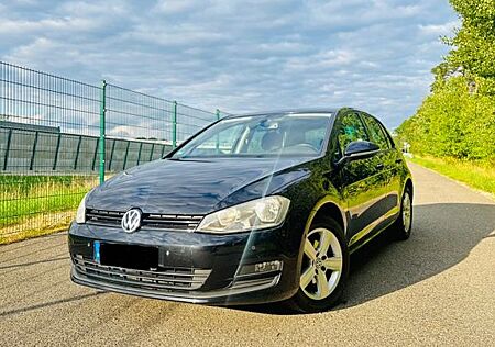 VW Golf Volkswagen 1.2 TSI DSG Comfortline PDC SHZ 8 Fach