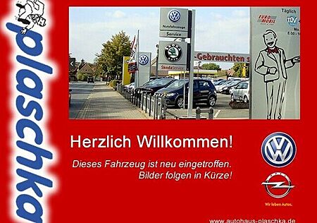 VW Golf Volkswagen VIII GTI 2.0 DSG Navi Matrix LED Panorama S