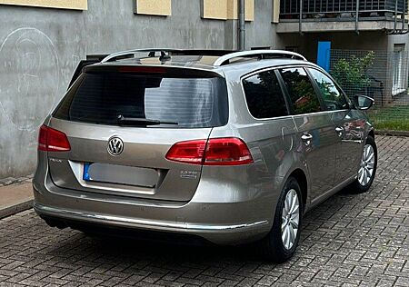 VW Passat Volkswagen 2.0 TDI DSG Comfortline BlueMotion Te...