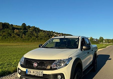 Fiat Fullback Double Cab Cross Plus 4x4Leder DAB Nav