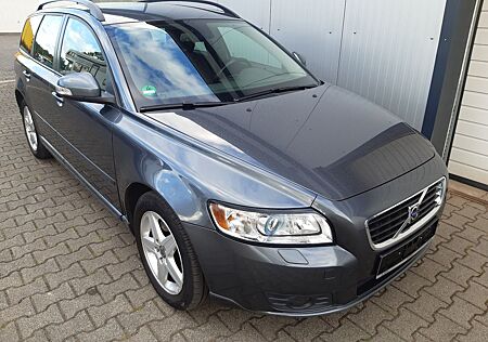 Volvo V50 2.0D Momentum*1.Hand*scheckheftgepflegt